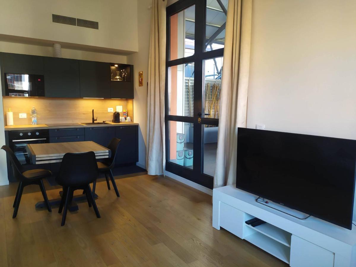 Nuovo Loft Con Terrazzo M2 Ieo Humanitas Bocconi Navigli Apartment Milano Ngoại thất bức ảnh
